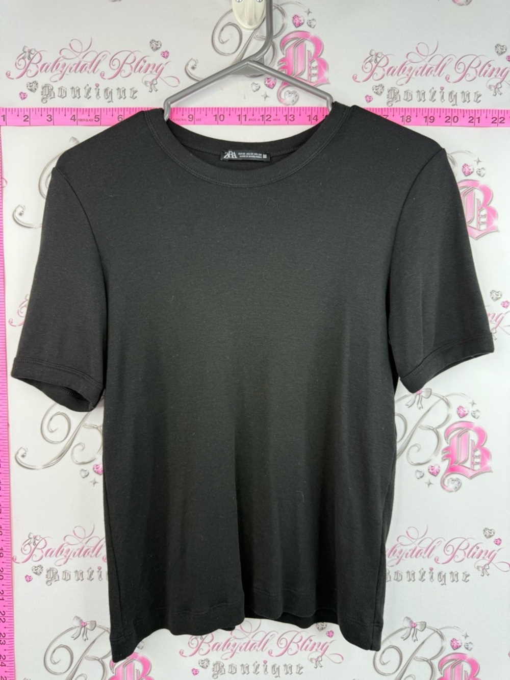 Zara t-shirt, basic black stretchy, top Black Crewneck Short Sleeve T-Shirt